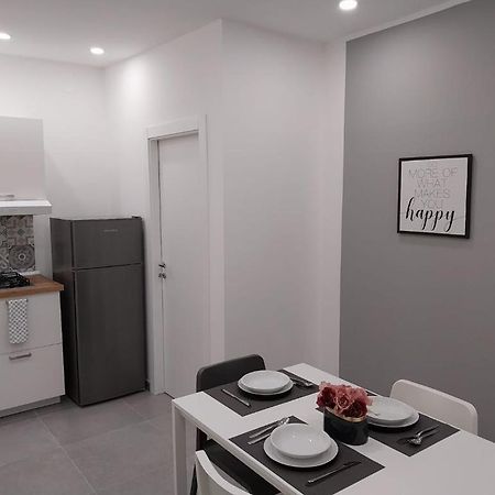 Amuni O 123 Apartment Палермо Екстериор снимка