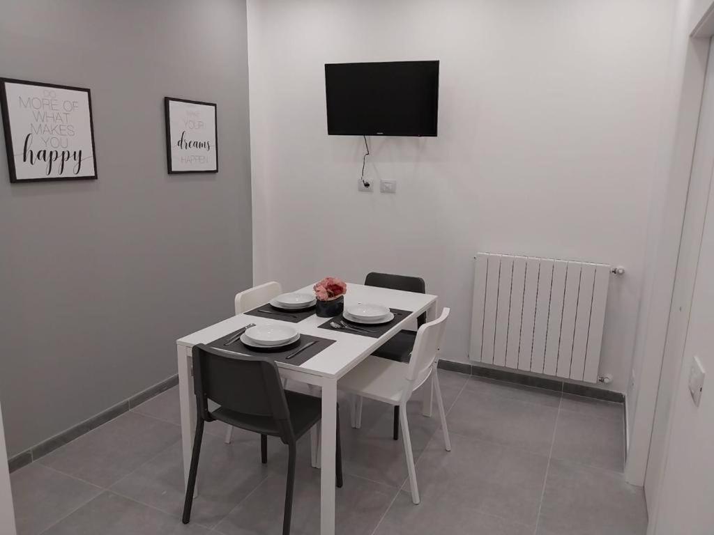 Amuni O 123 Apartment Палермо Екстериор снимка